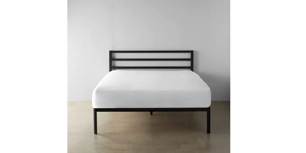 Amazon - Amazon Basics Zipper-Enclosed Waterproof Mattress Protector